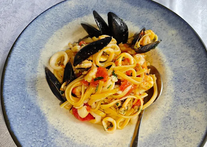 Vasil Gjika 2 * Tirana