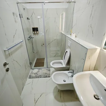 Vasil Gjika 2 Apartment